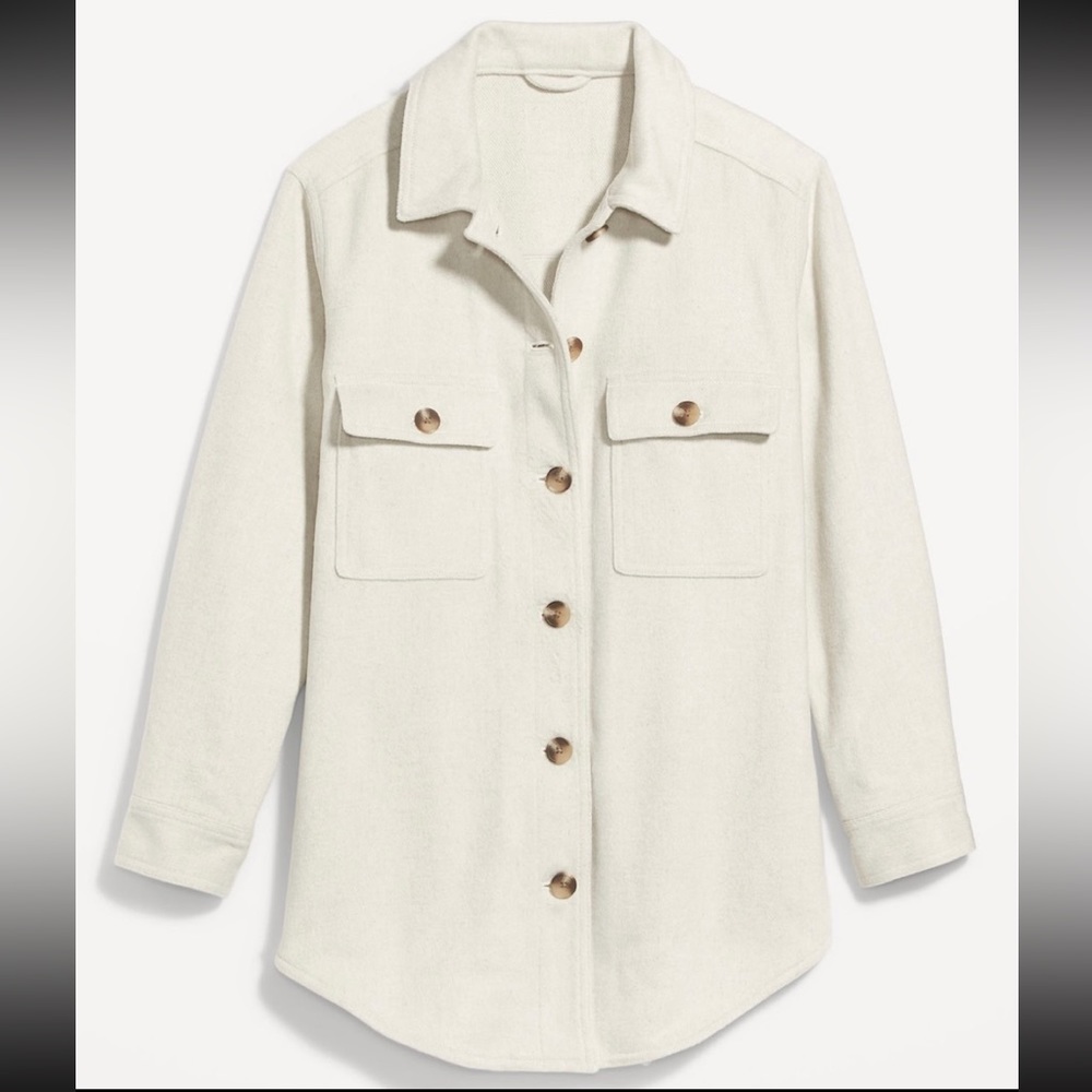 Women’s Shacket - Picture 2 of 10